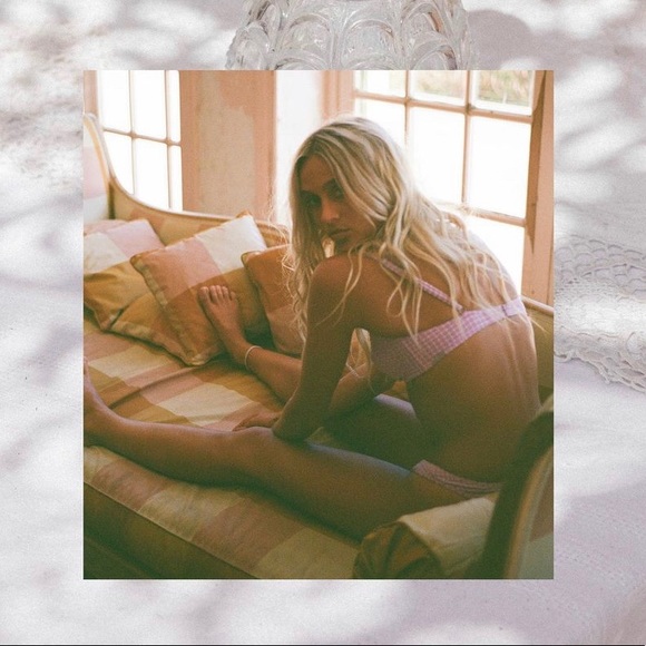 Billabong Lilac 𑁍 Violet Bikini Set - Picture 14 of 14